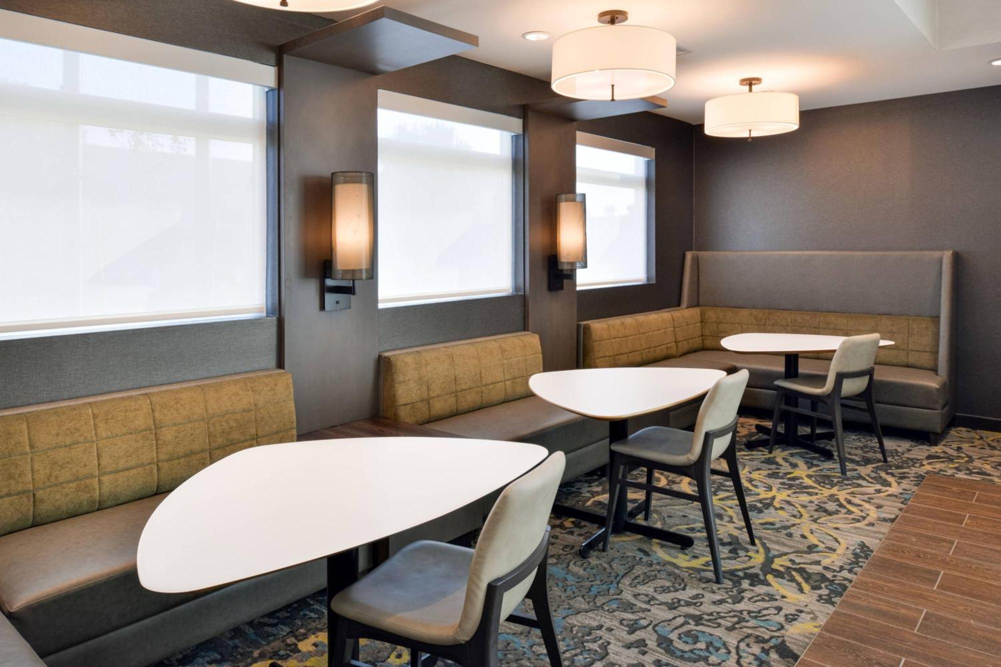 Residence Inn By Marriott Bakersfield West Exteriör bild