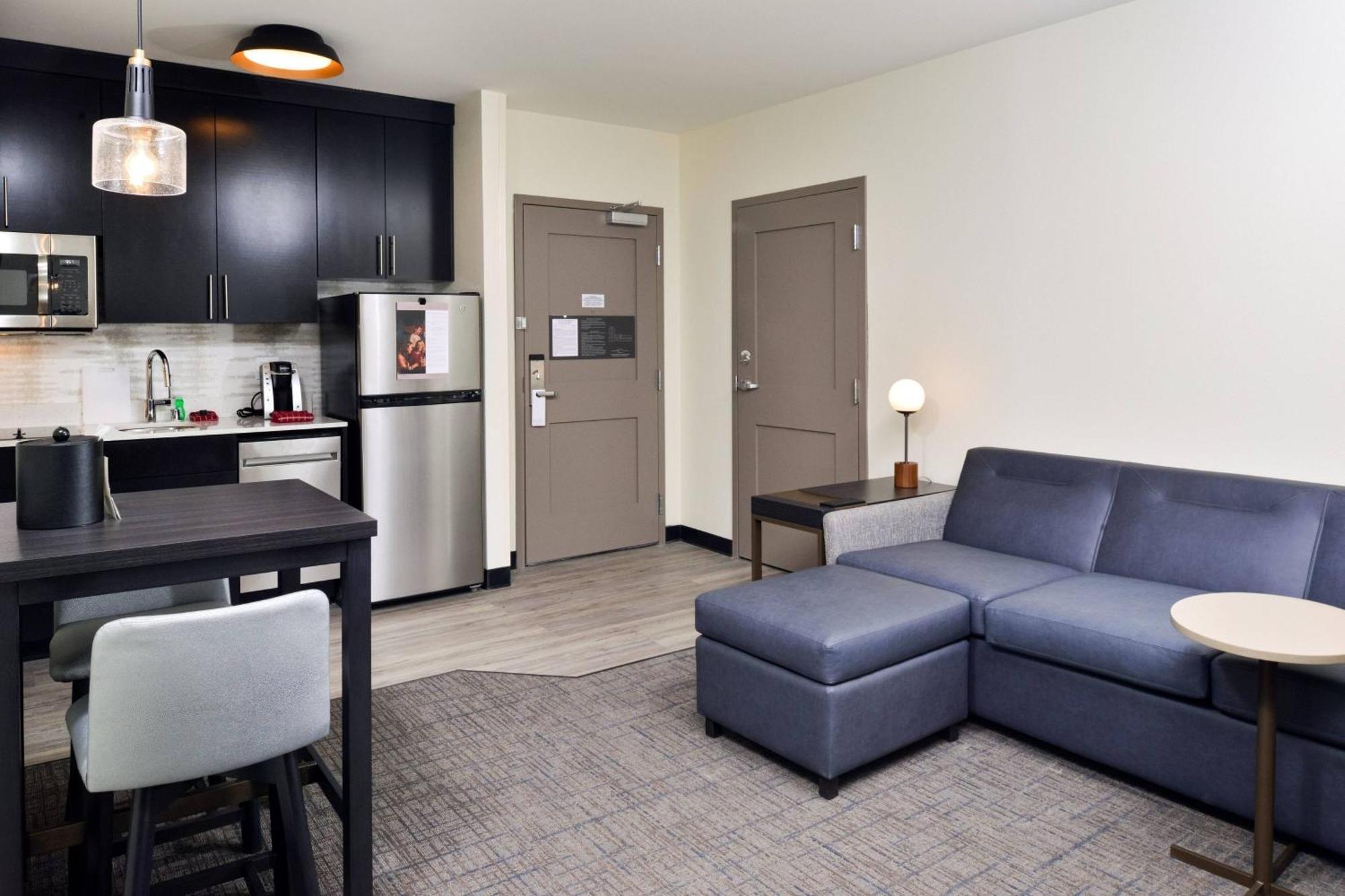 Residence Inn By Marriott Bakersfield West Exteriör bild